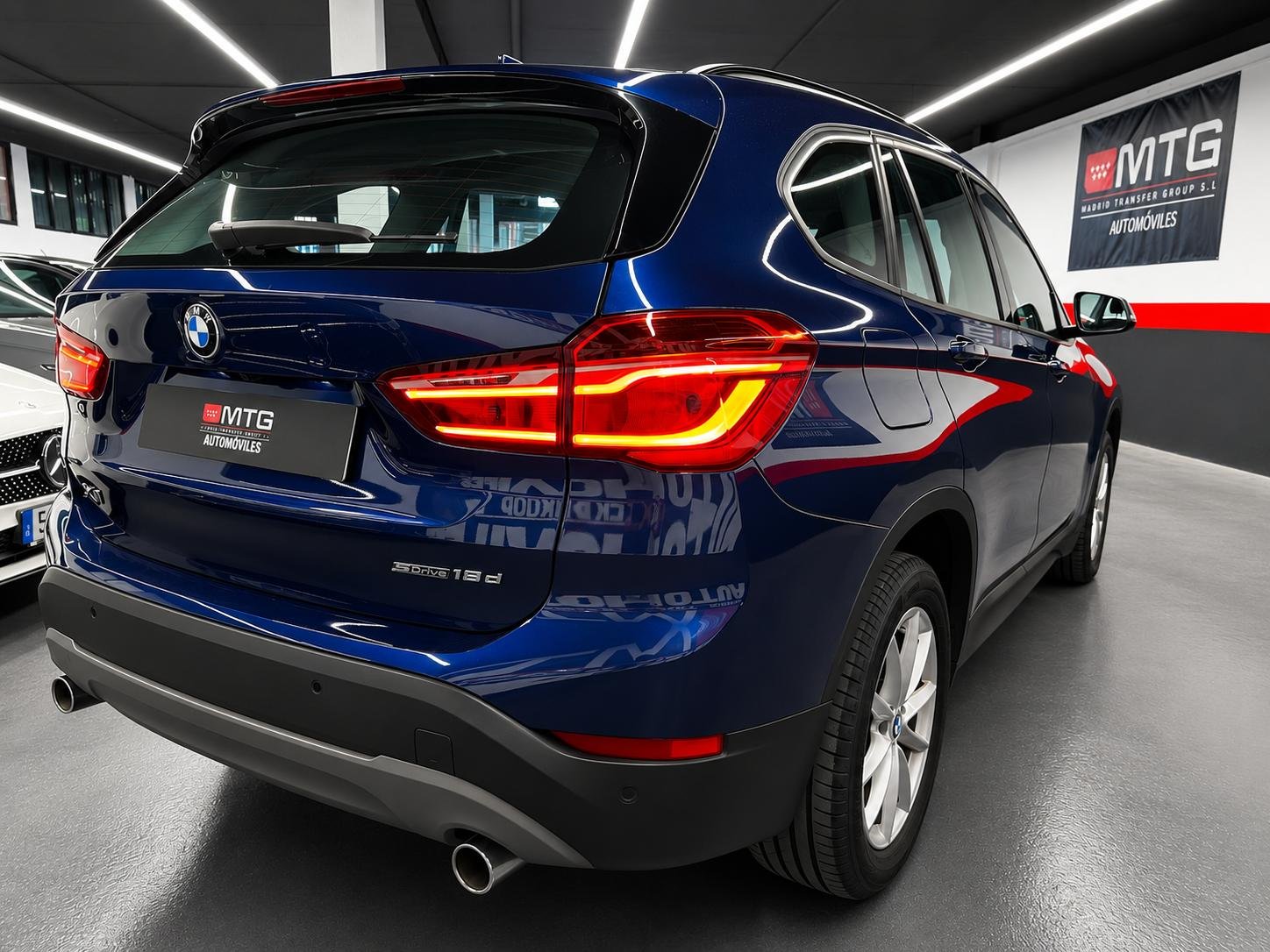 bmw-x1-sdrive18da-152000km foto 3
