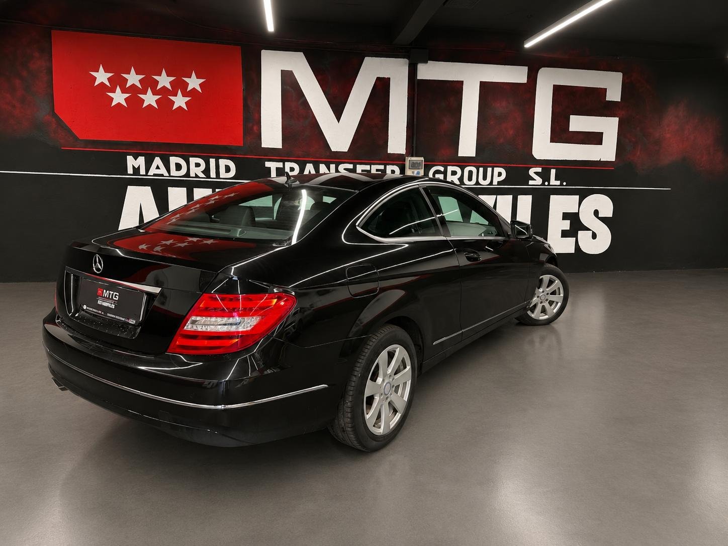 MERCEDES-BENZ CLASE C C 220 CDI COUPÉ foto 3
