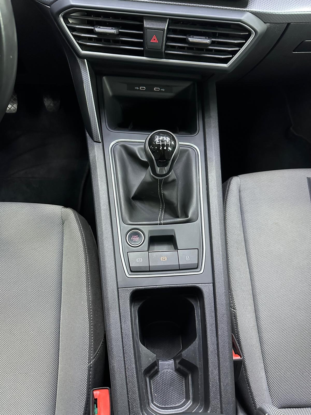 SEAT LEÓN 2.0 TDI 85kW SS Style foto 8
