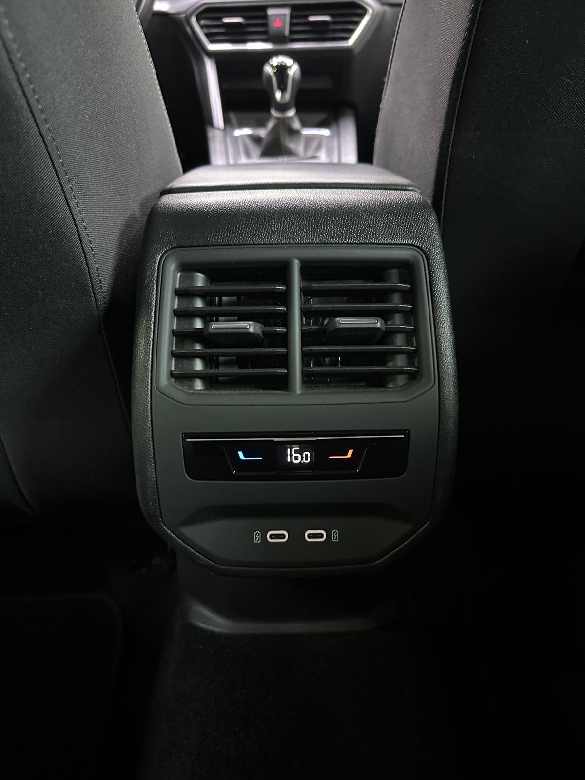 SEAT LEÓN 2.0 TDI 85kW SS Style foto 9