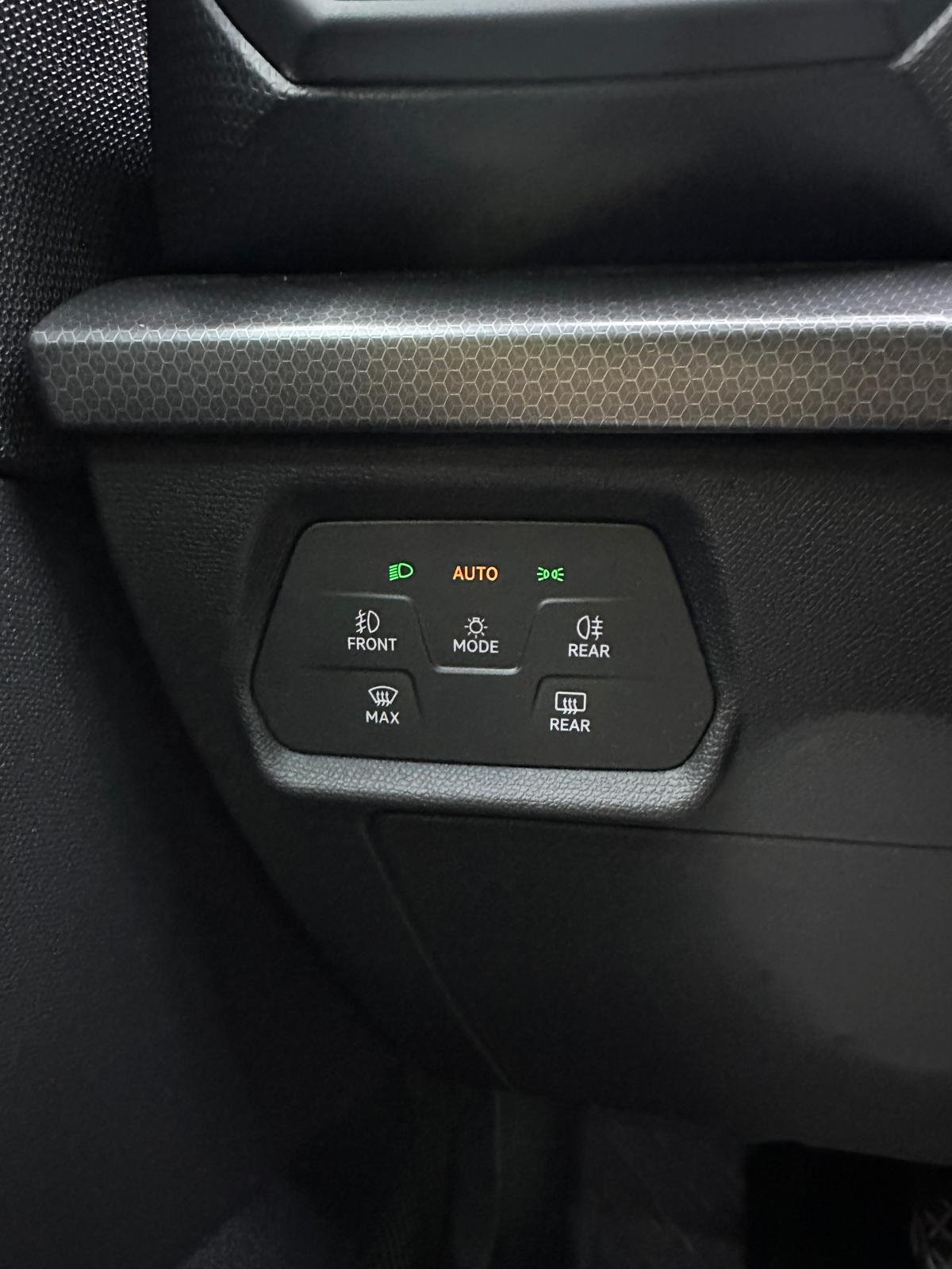 SEAT LEÓN 2.0 TDI 85kW SS Style foto 10